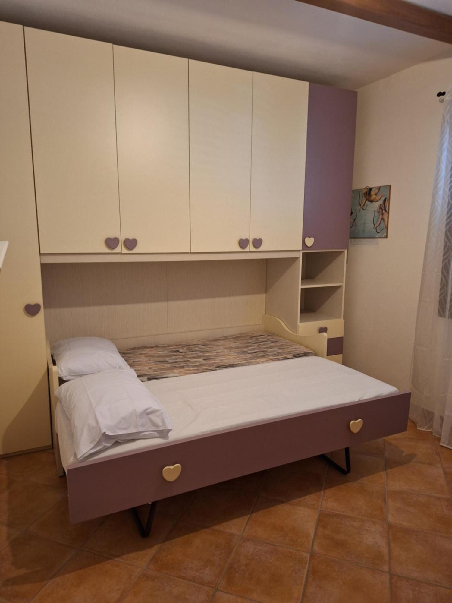 Attico Anais Apartamento Loiri Porto San Paolo Exterior foto